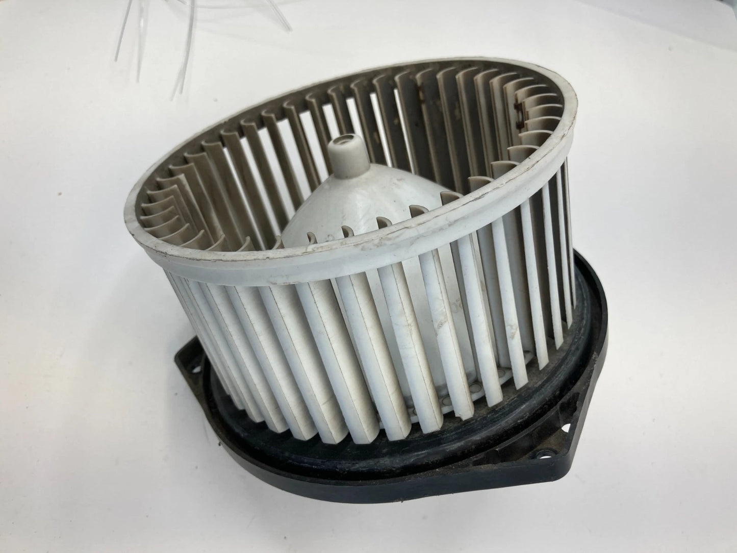 04-12 CHEVY COLORADO 3.5L A/C HEATING AND AIR CONDITIONING BLOWER MOTOR 52413972