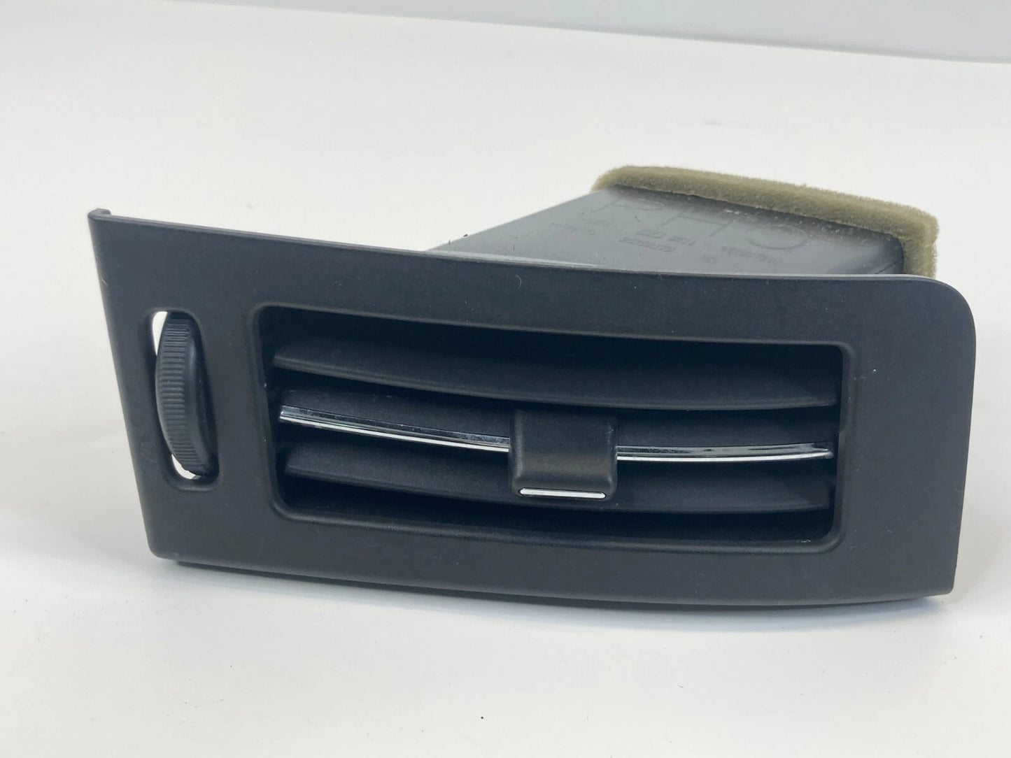 2005-2011 CADILLAC STS RIGHT PASSENGER SIDE DASH AC AIR VENT DUCT GRILLE OEM