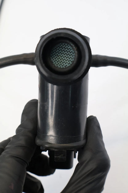 2006-2011 HYUNDAI ACCENT WINDSHIELD WIPER WASHER FLUID PUMP 98510-1C100 OEM