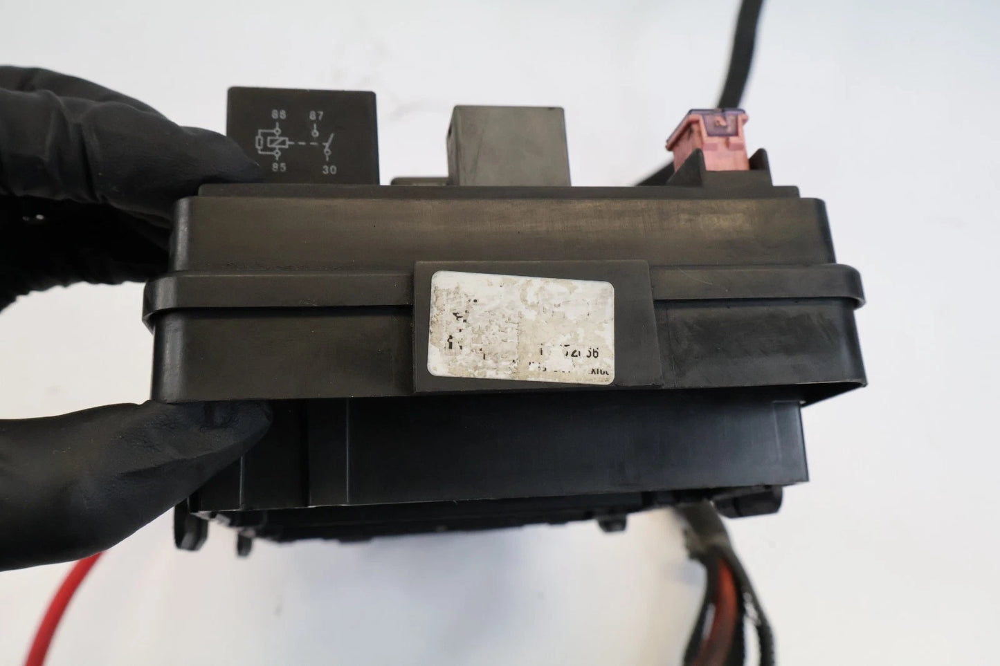 2007 2008 CHEVY MALIBU 2.2L ENGINE FUSE BOX UNDERHOOD RELAY JUNCTION BLOCK OEM