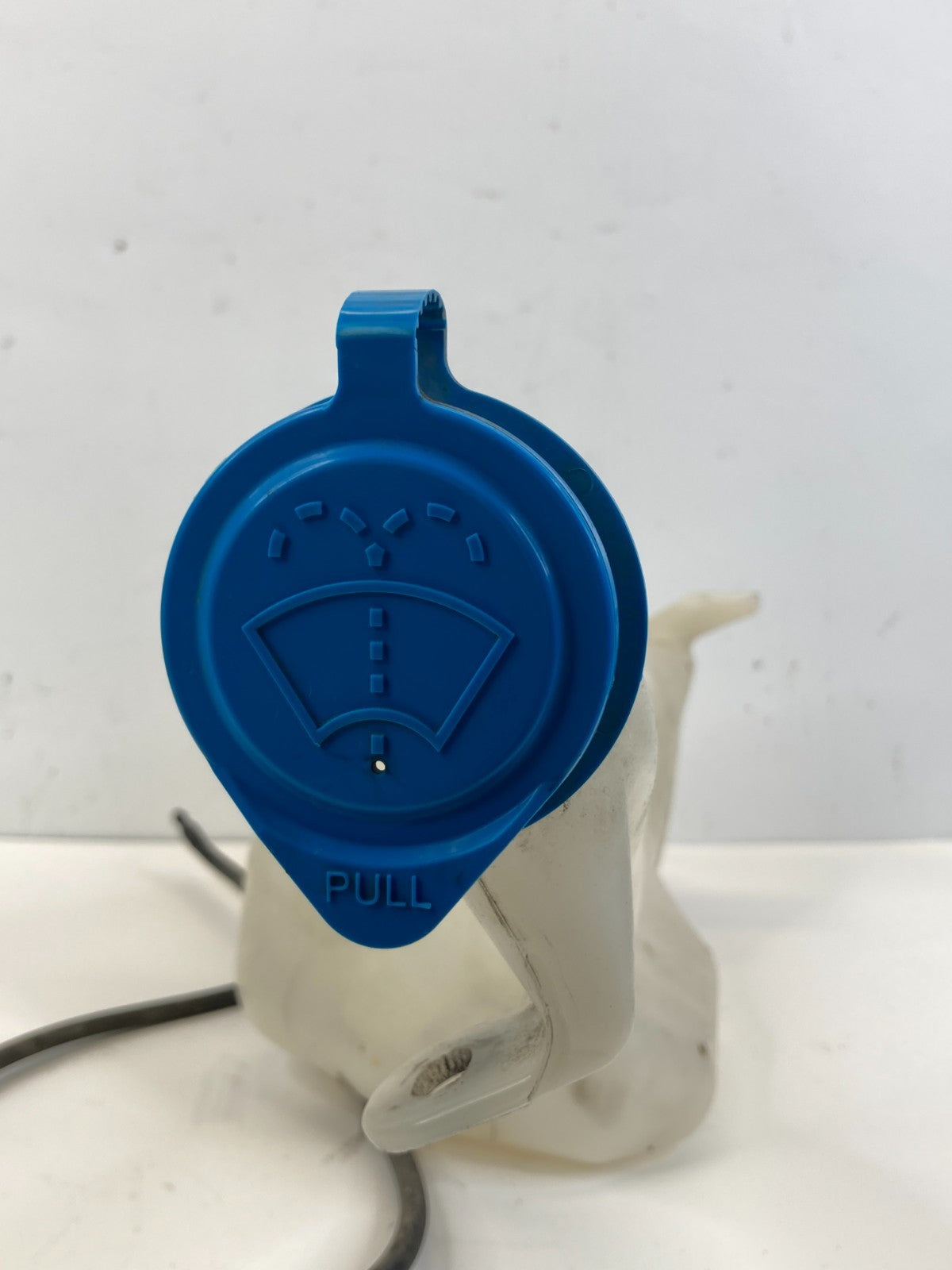 2013-2017 Honda Accord Windshield Wiper Washer Fluid Reservoir Bottle w/ Pump