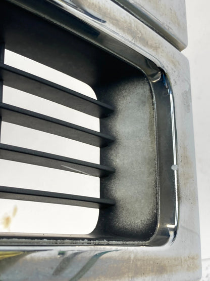 1996-1998 JEEP GRAND CHEROKEE FRONT BUMPER GRILLE GUARD RADIATOR ASSEMBLY OEM