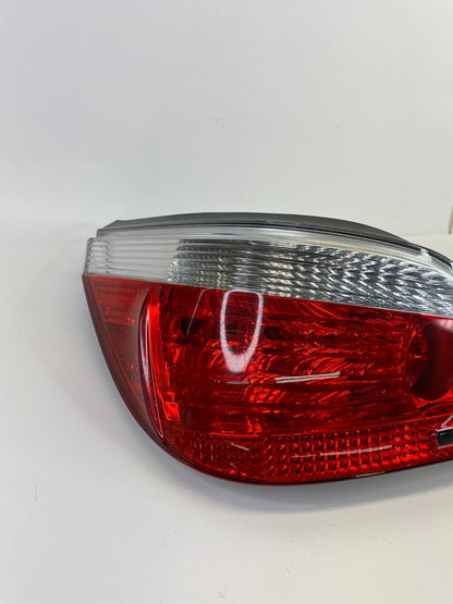 2004-2007 BMW 525i Rear Left Driver Tail Light Taillight Lamp 7165739 OEM