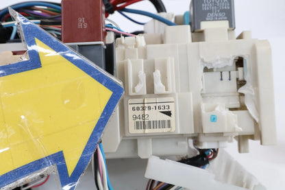 2007-2009 TOYOTA YARIS INTERIOR CABIN FUSE BOX RELAY PANEL OEM 82730-52610