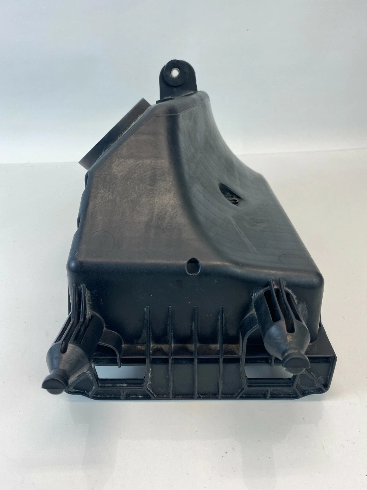 2005-2008 MERCURY MARINER 3.0L LOWER AIR INTAKE CLEANER BOX HOUSING OEM