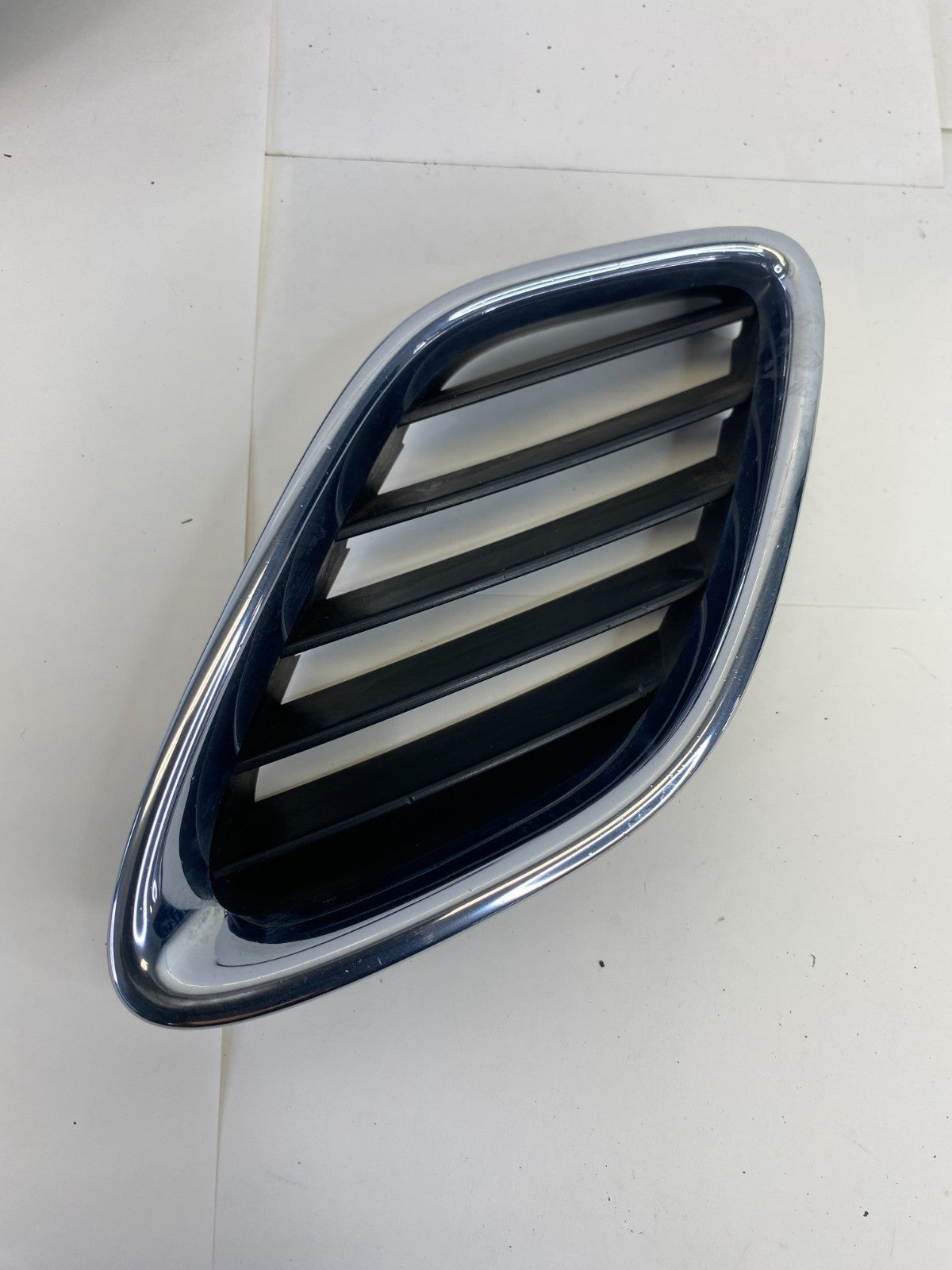 2003-2007 Saab 9-3 Sedan Front Bumper Radiator Center Grille Set of 3 OEM