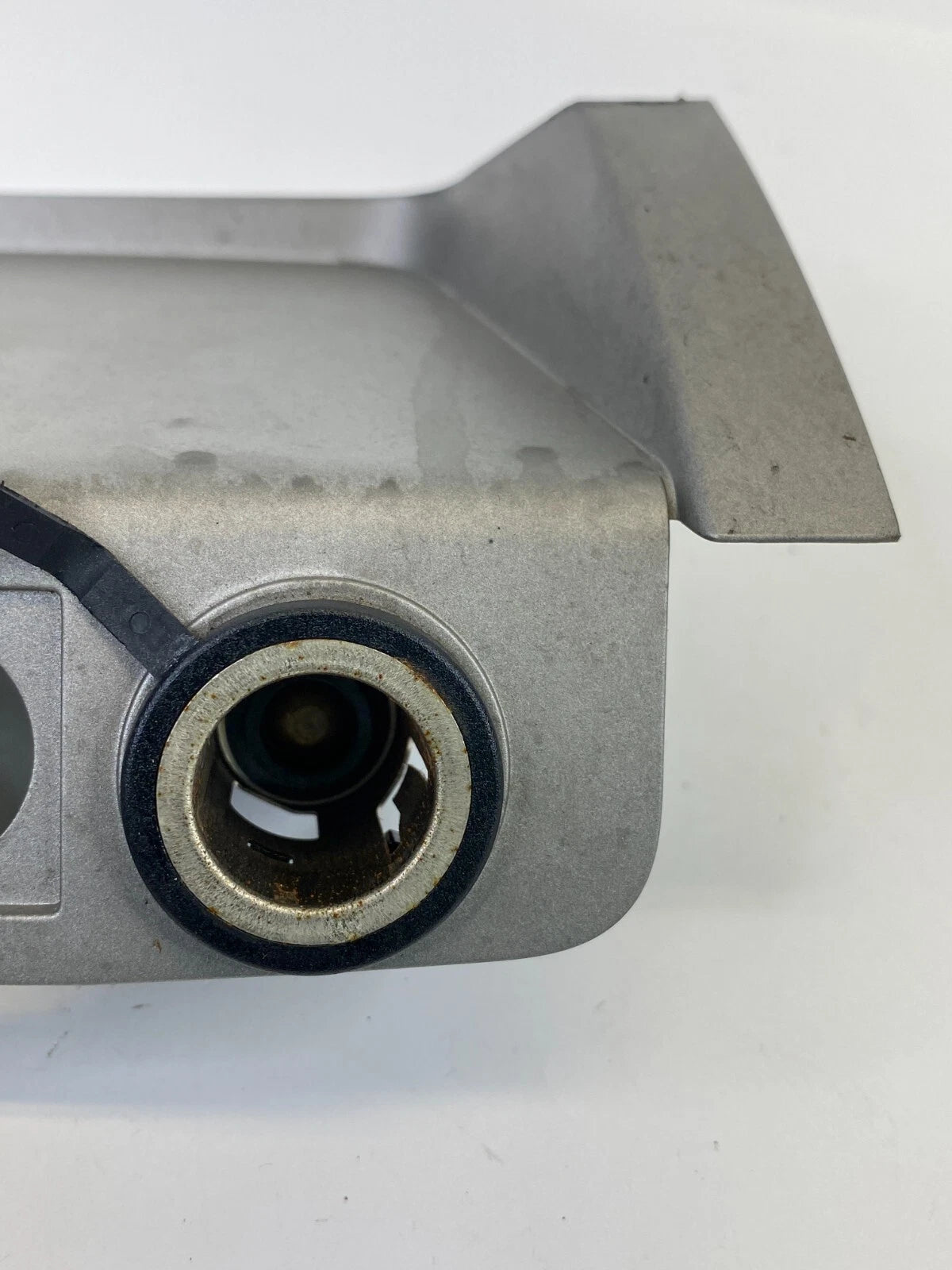 2008-2012 FORD ESCAPE DASH INSTRUMENT LOWER POWER OUTLET SOCKET 608-BJ33P2 OEM