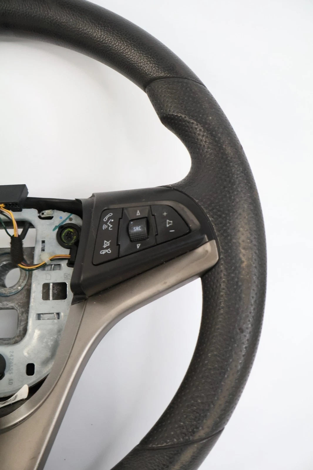 2012-2020 CHEVY SONIC STEERING WHEEL BLACK CRUISE & AUDIO CONTROL 95463469 OEM