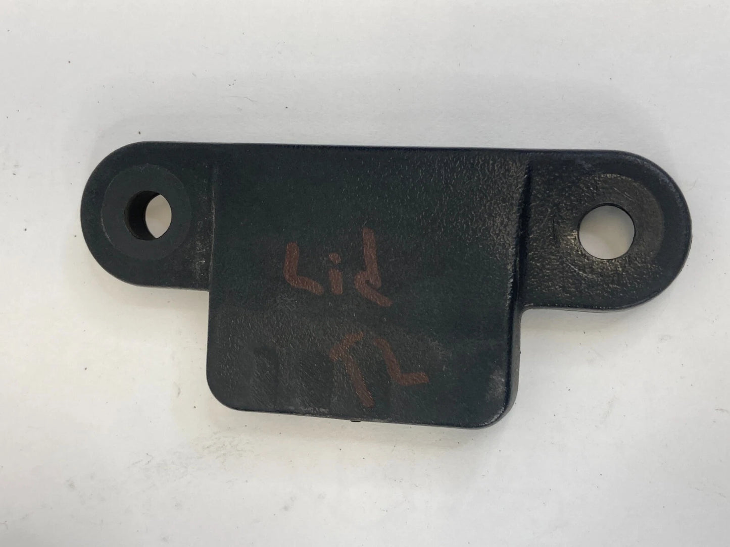2005-2010 KIA SPORTAGE REAR LEFT SIDE TAILGATE LIFTGATE BUMPER GUARD STOP SET