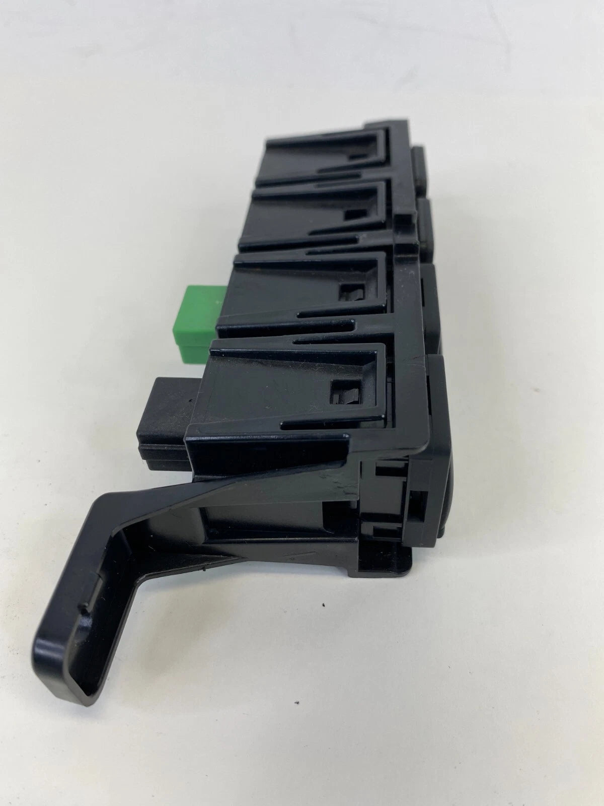 13-18 NISSAN ALTIMA TRACTION & TRUNK LID BUTTON CONTROL SWITCH 681RU3TA0A OEM