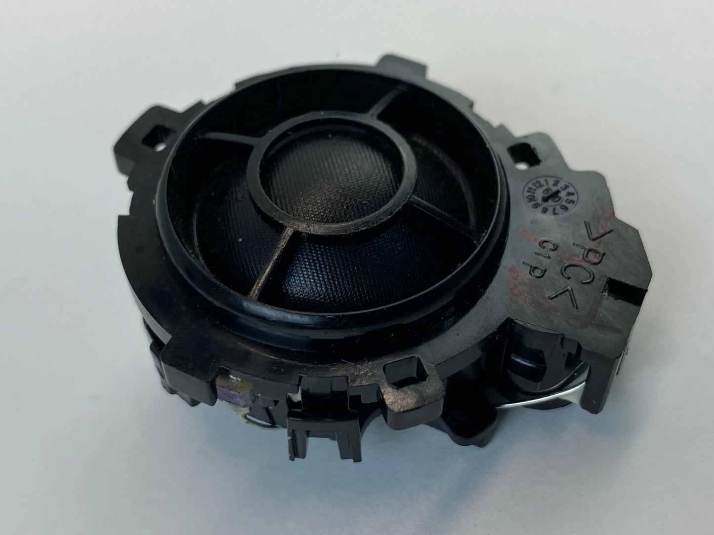 2005-2014 VW VOLKSWAGEN JETTA REAR LEFT DRIVER SIDE DOOR TWEETER SPEAKER OEM