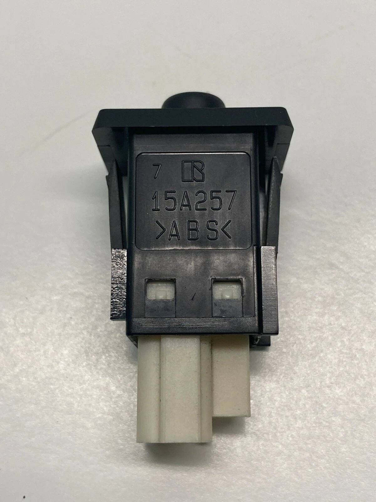 2004-2009 TOYOTA PRIUS TIRE PRESSURE SET SWITCH CONTROL BUTTON 15A257 OEM