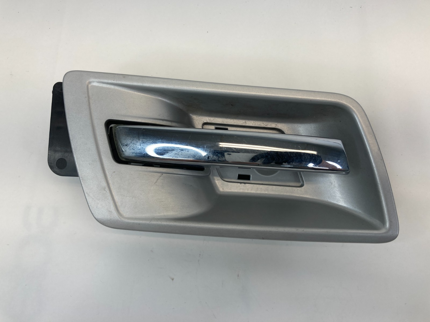 2008-2010 Chrysler Town & Country Van Front Right Interior Door Handle 5020798AC