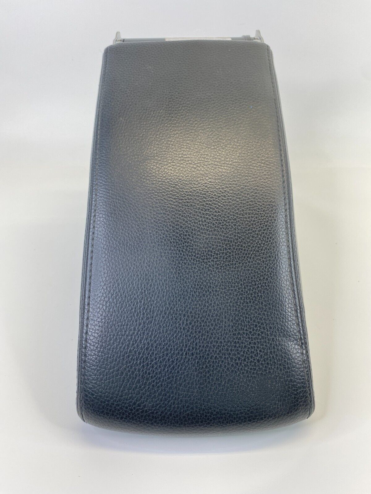 2009-2017 Volkswagen CC Center Console Armrest Arm Rest Cover Lid OEM