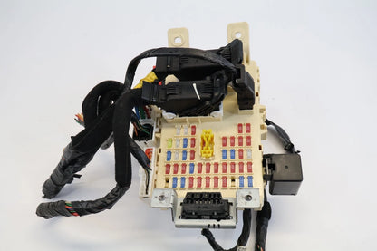 2011-2014 HYUNDAI ACCENT 1.6L INTERIOR FUSE BOX JUNCTION BLOCK 91950-1R543