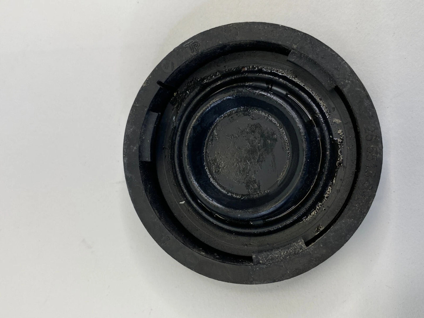 2013-2019 FORD TAURUS FLEX MASTER BRAKE CYLINDER FLUID RESERVOIR CAP OEM