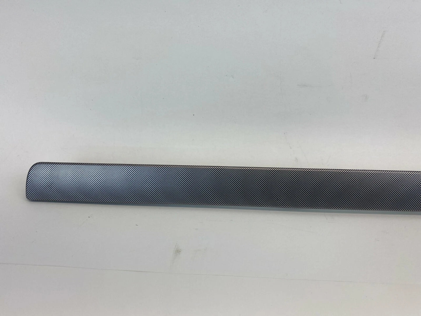 2006-2010 VOLKSWAGEN JETTA RIGHT PASSENGER GLOVE BOX MOLDING TRIM 1K1-858-529