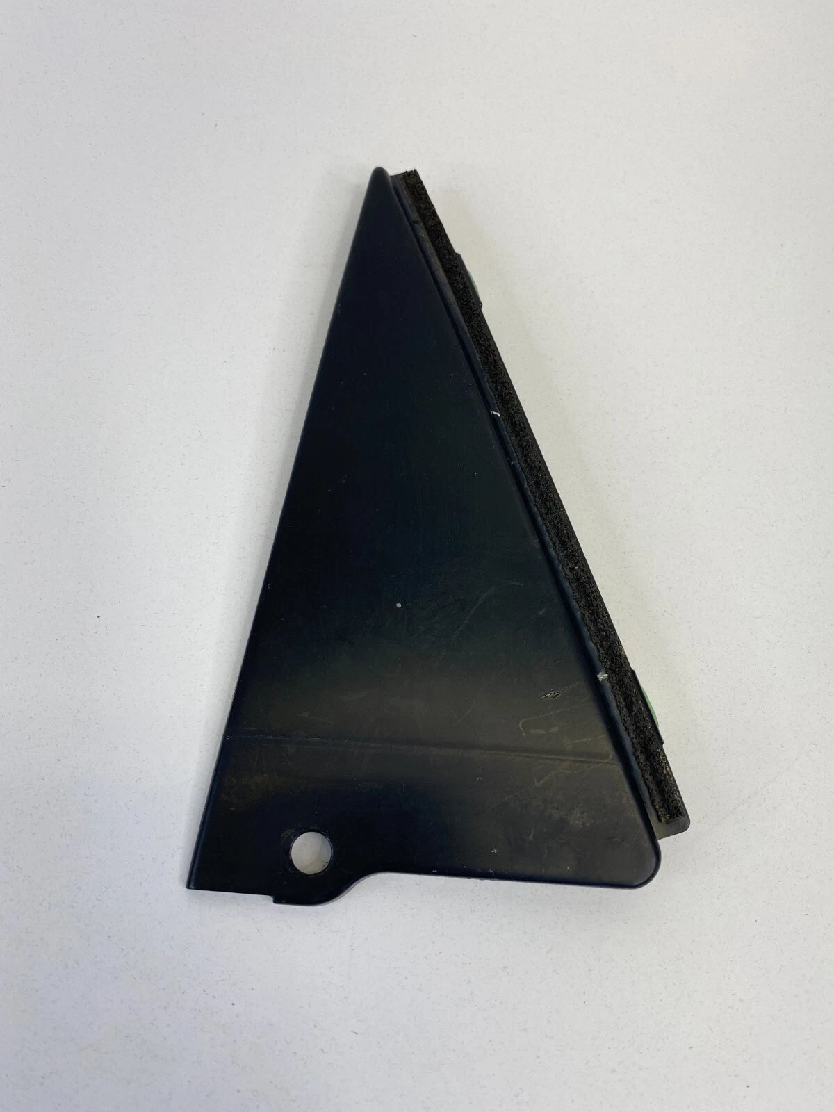 2000-2004 TOYOTA AVALON REAR LEFT SIDE EXTERIOR DOOR GUIDE PLATE MOLDING COVER