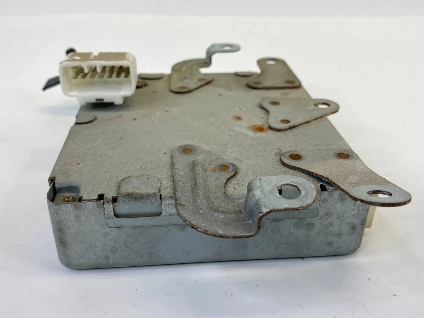 1998-2005 LEXUS GS300 SEAT POSITION MEMORY CONTROL MODULE 89710-30090 OEM