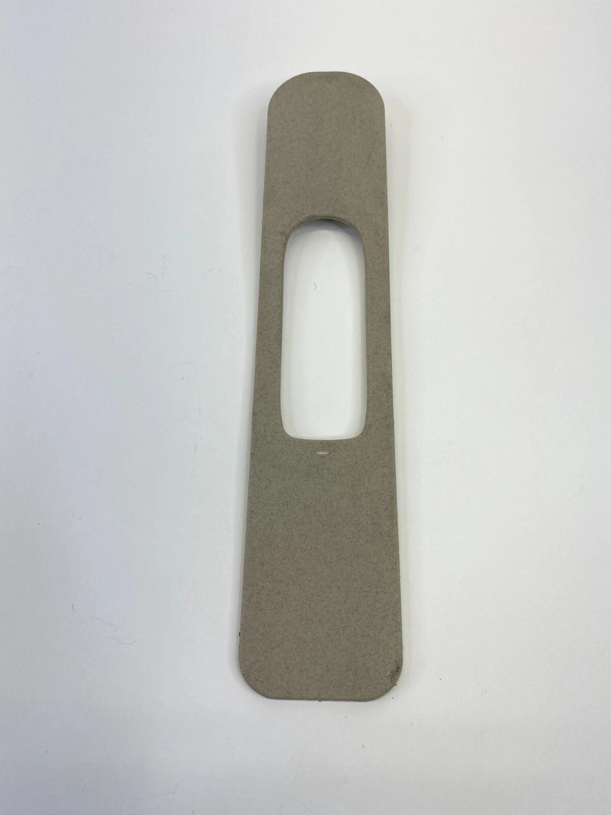 06 07 SATURN VUE FRONT RIGHT SIDE B-PILLAR SEAT BELT ADJUTER TRIM COVER 10396936