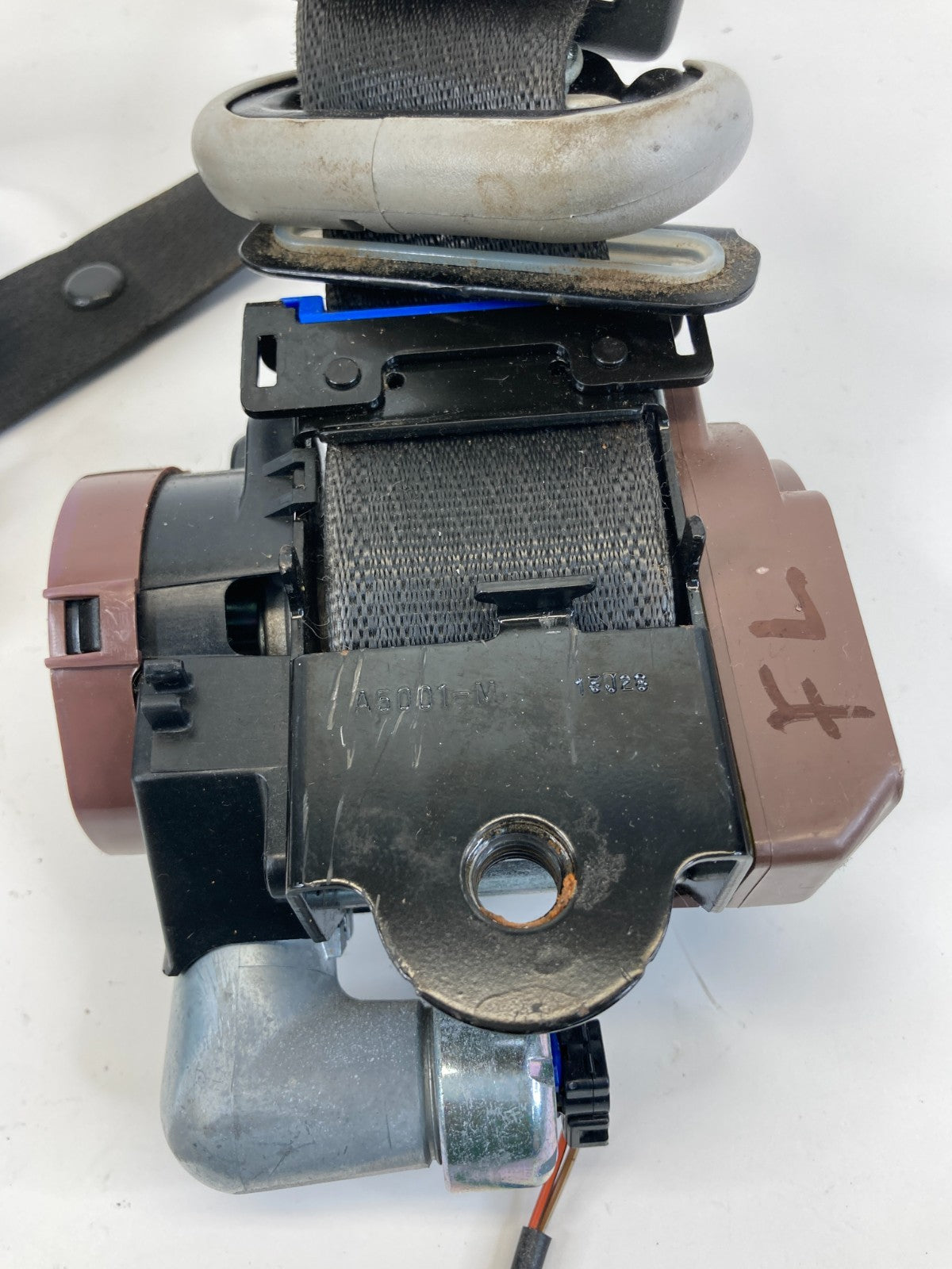 2012-2015 Chevrolet Captiva Sport Front Left Side Seat Belt Retractor 23106219