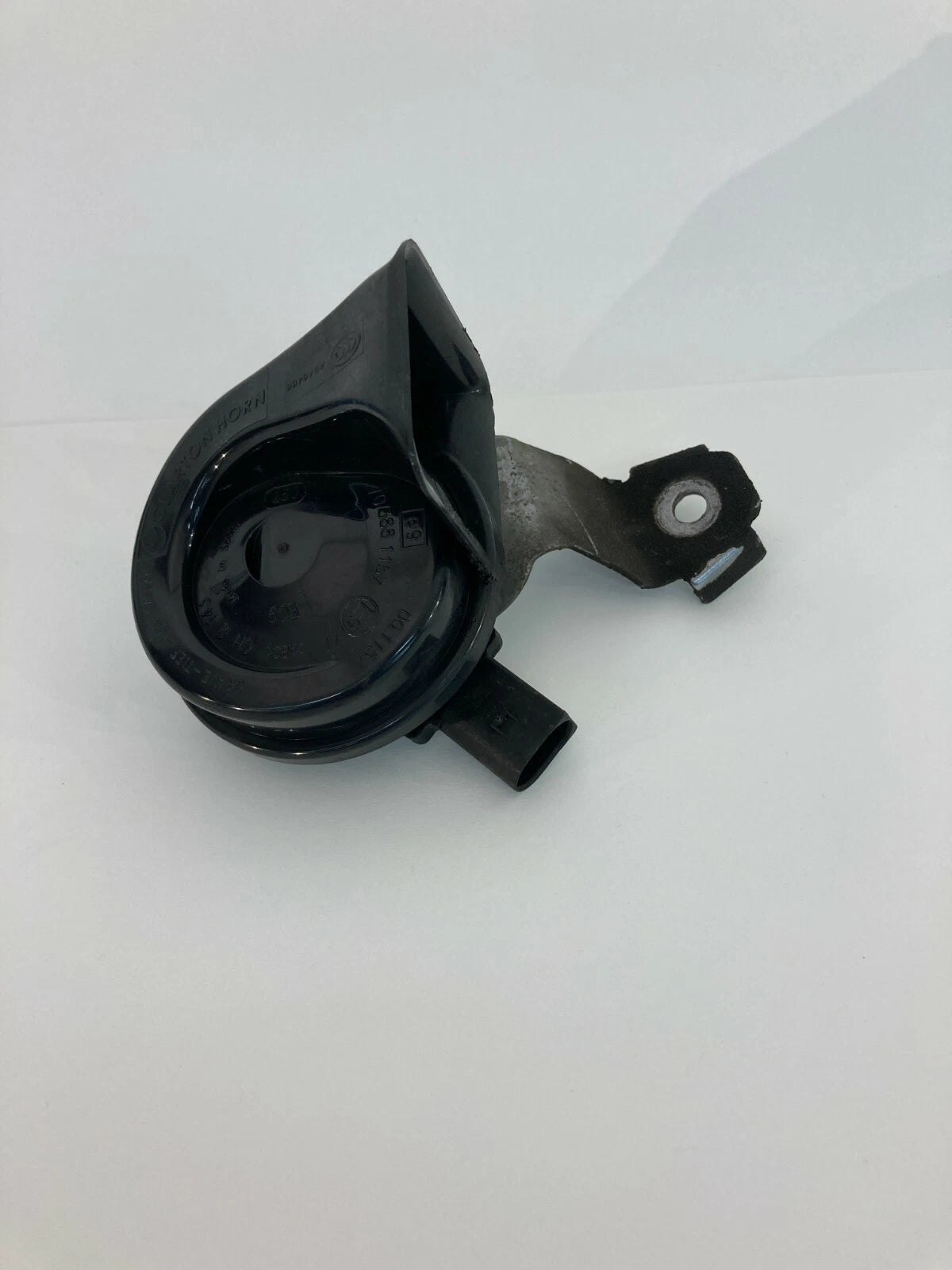 2006-2010 VW VOLKSWAGEN JETTA HORN LOW TONE SOUND PITCH SIREN ALARM OEM