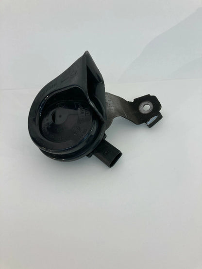2006-2010 VW VOLKSWAGEN JETTA HORN LOW TONE SOUND PITCH SIREN ALARM OEM