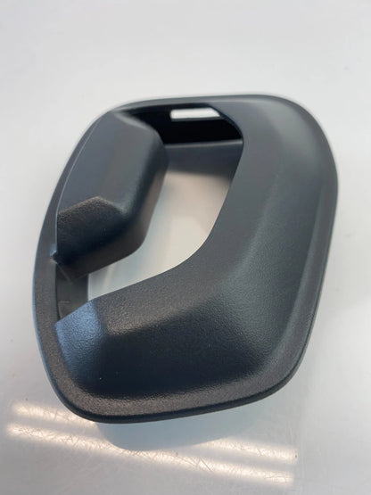 2005-2009 VOLVO S60 PASSENGER RIGHT SIDE CENTER CONSOLE PANEL HANDLE 9171447 OEM