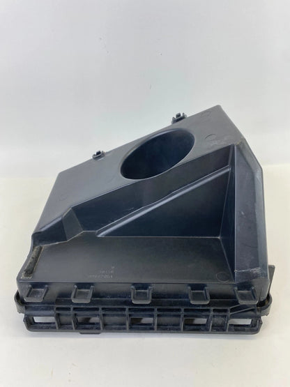 2005-2008 PONTIAC GRAND PRIX ENGINE AIR CLEANER FILTER BOX UPPER LID OEM FACTORY