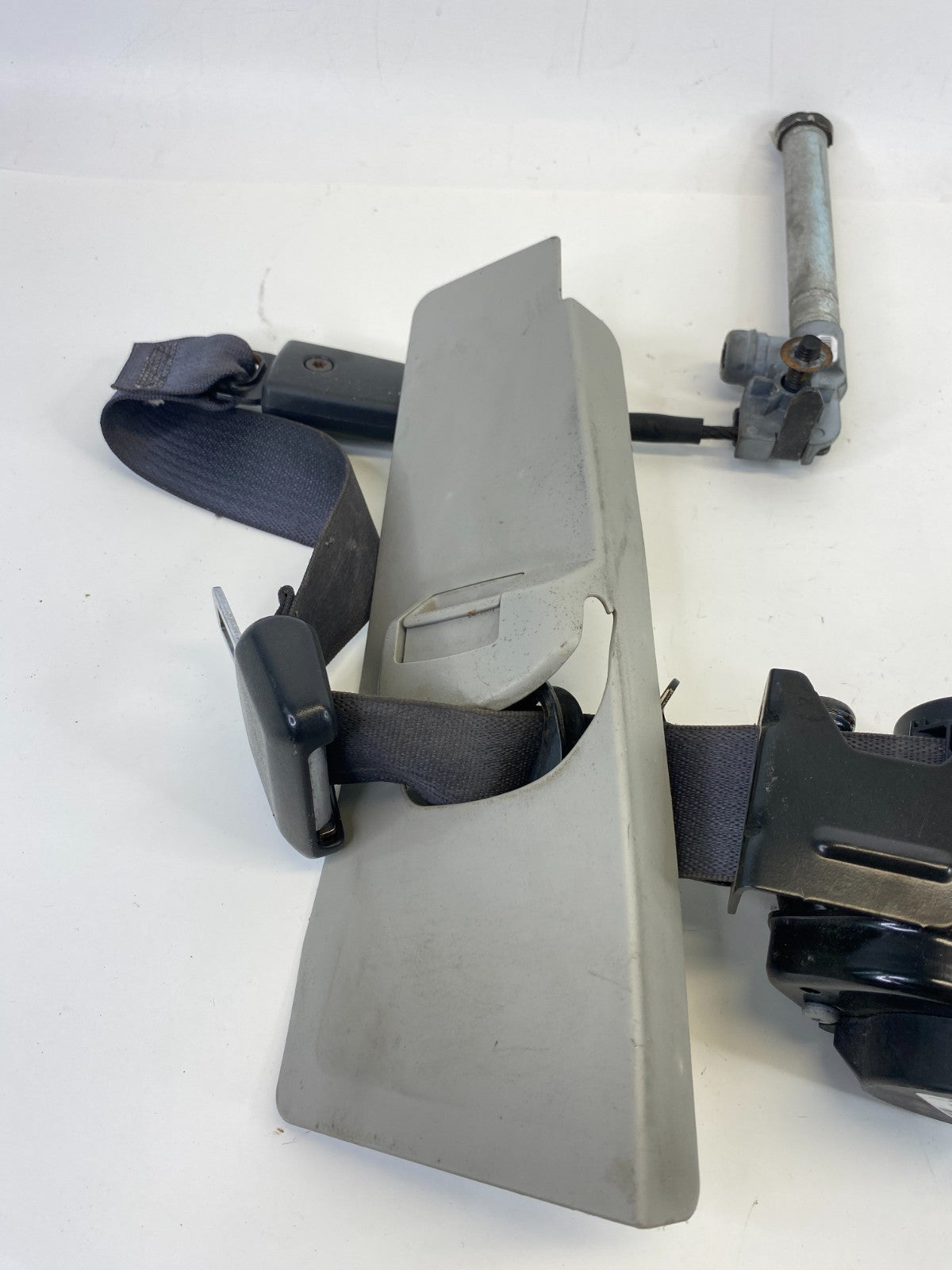 2011-2015 Buick Enclave Front Left Driver Side Seat Belt Retractor 22783051 OEM