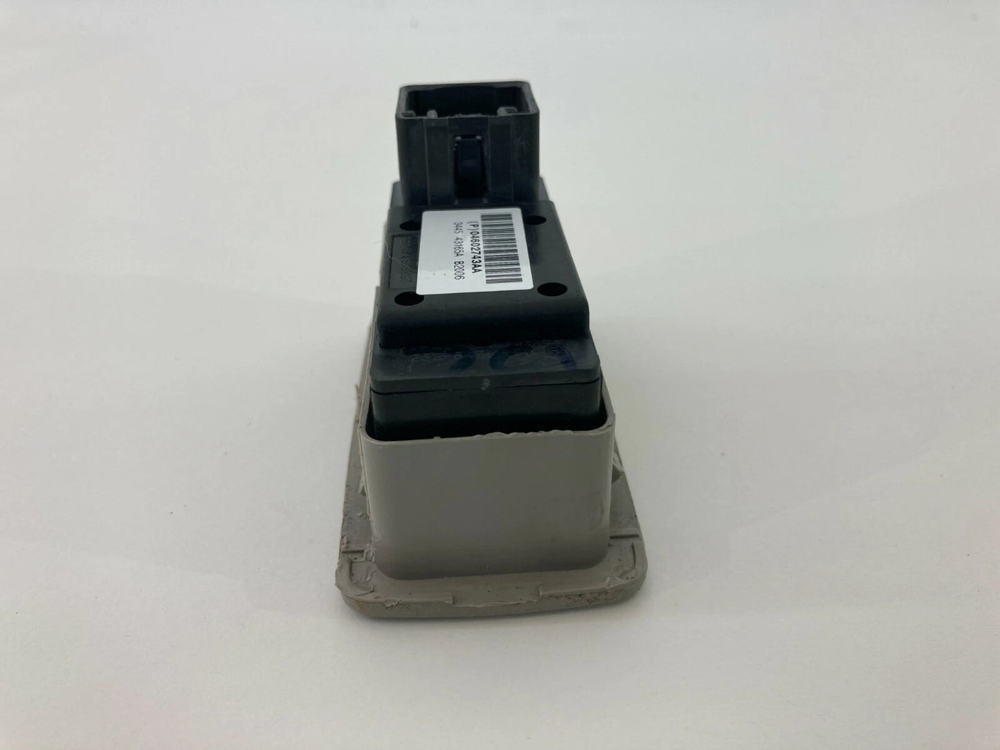 2006 DODGE CHARGER 2006-2008 MAGNUM REAR DOOR WINDOW CONTROL SWITCH RR OEM
