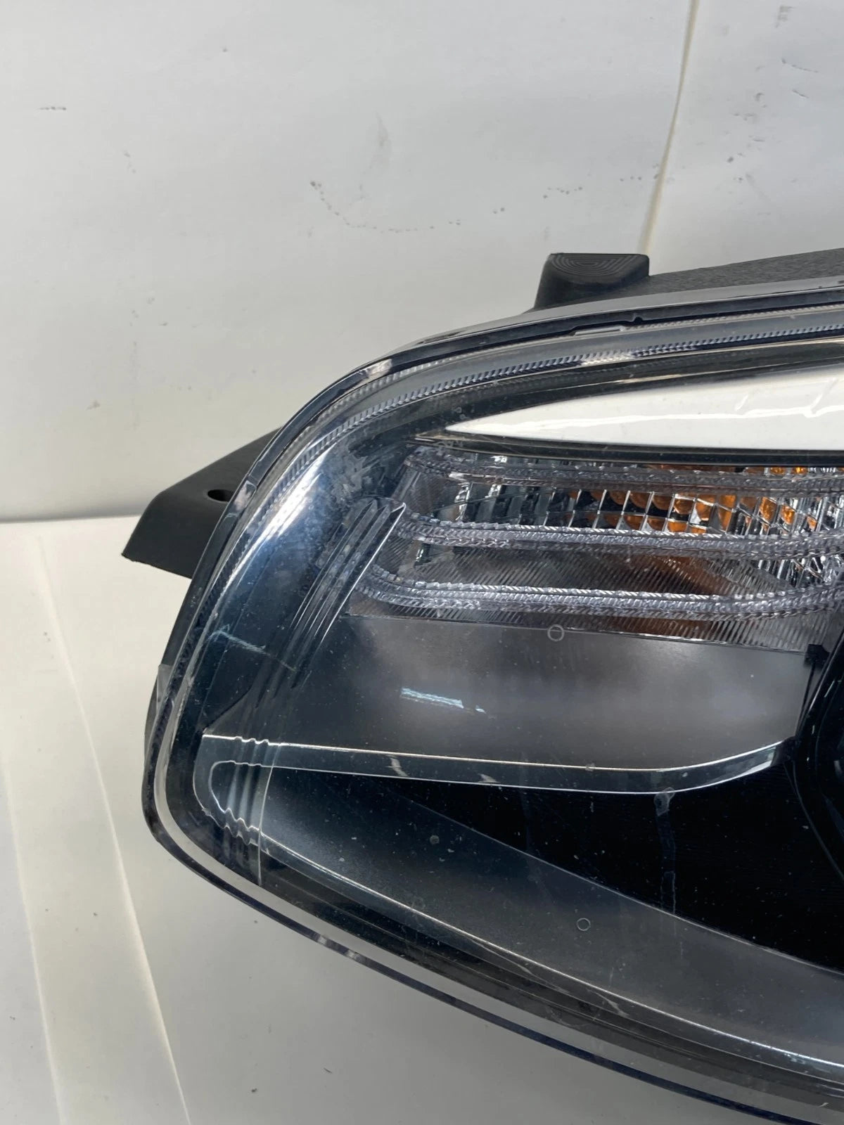 2014-2016 Kia Soul Front Left Side Headlight Headlamp Head Lamp Halogen