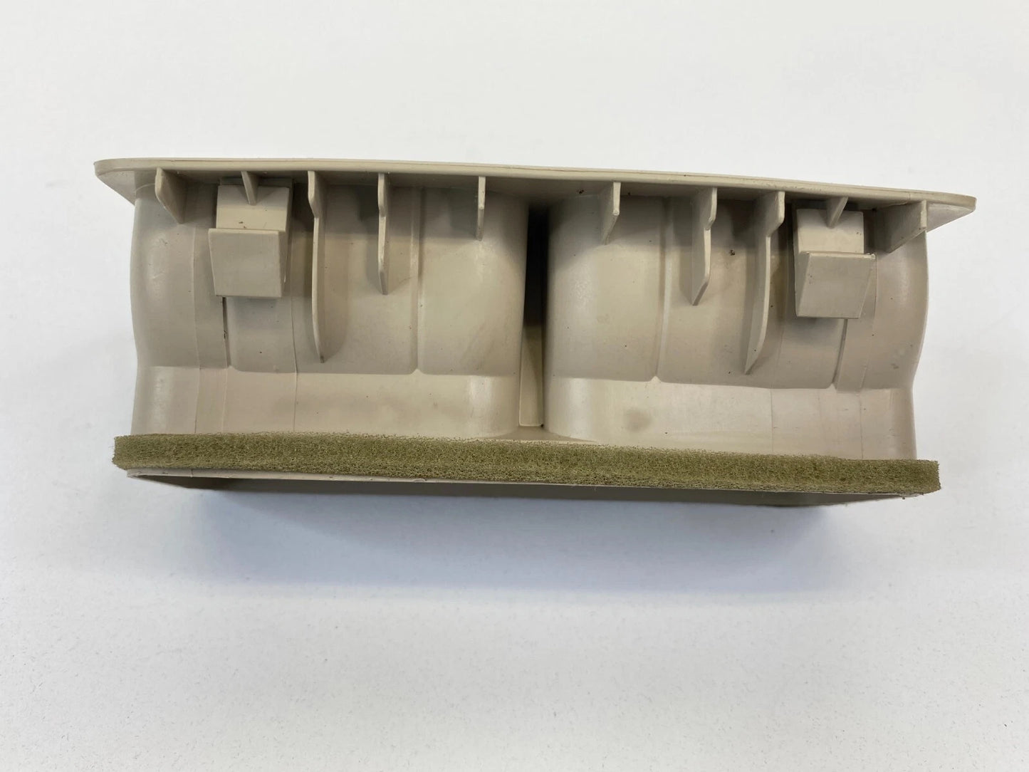 2000-2004 TOYOTA AVALON REAR CENTER CONSOLE AC AIR VENT GRILLE BEIGE OEM FACTORY