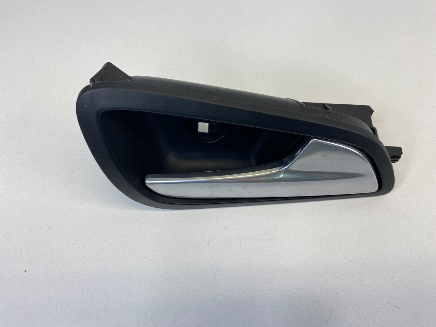 2012-2018 Ford Focus Front Right Passenger Side Interior Door Handle AM51-A22600