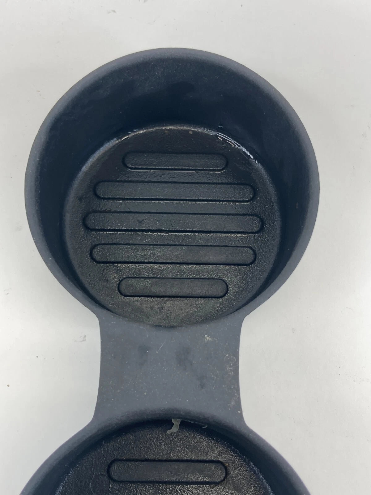 2010-2012 FORD FUSION CENTER CONSOLE CUP HOLDER RUBBER INSERT 6E53-5413562 OEM