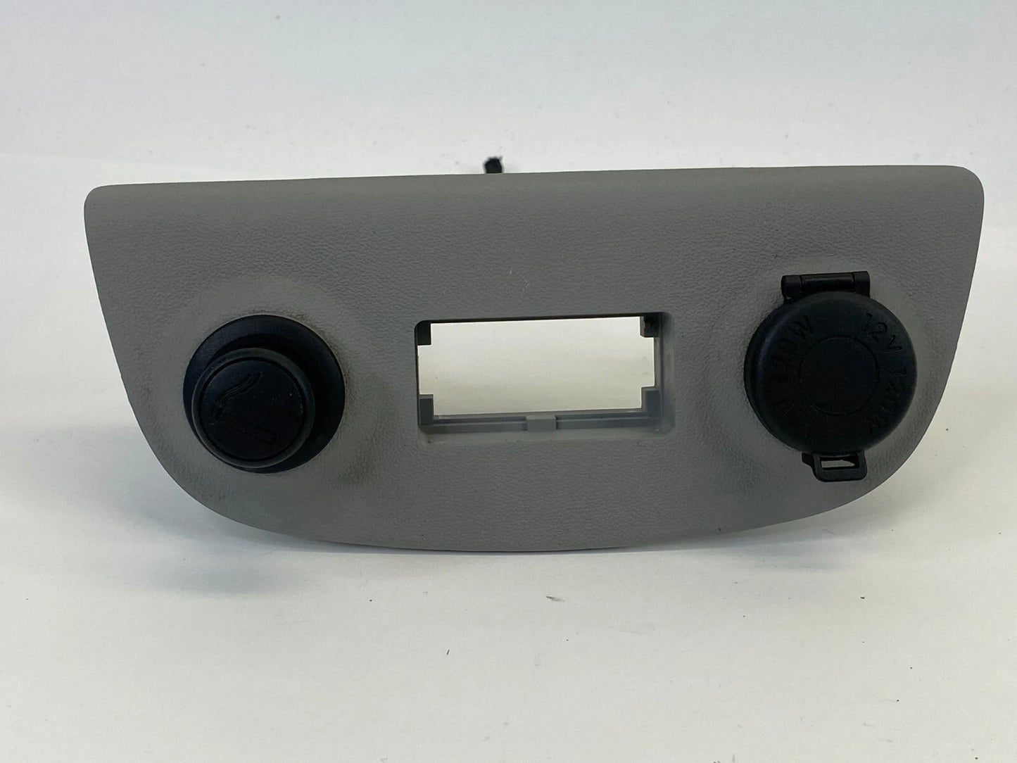 2006 07 08 09 10 2011 HYUNDAI ACCENT DASH STORAGE LIGHTER POWER OUTLET BEZEL OEM
