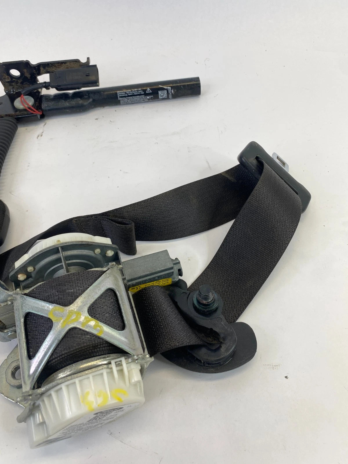 2013-2015 FORD EXPLORER FRONT LEFT SIDE SEAT BELT RETRACTOR DB53-78612D35AD OEM