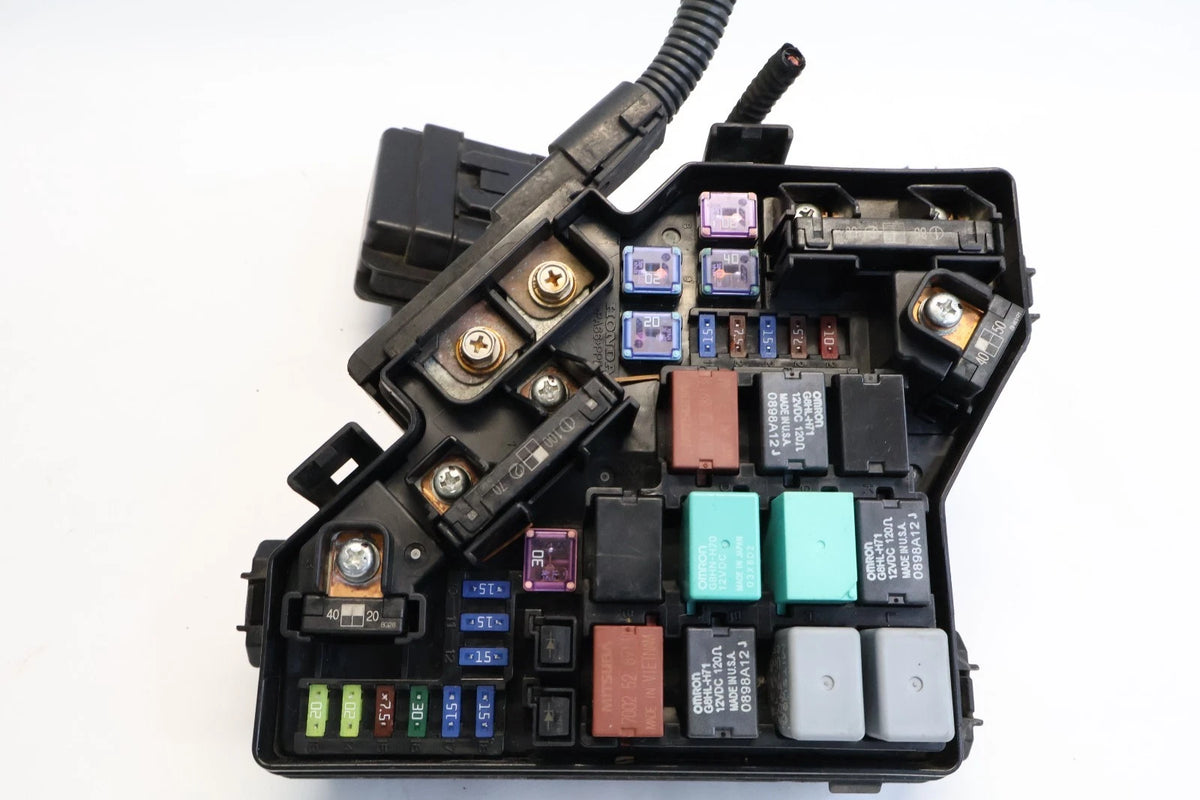 2007-2011 HONDA CR-V 2.4L ENGINE FUSE RELAY BOX COMPARTMENT SWA-0130 OEM FACTORY
