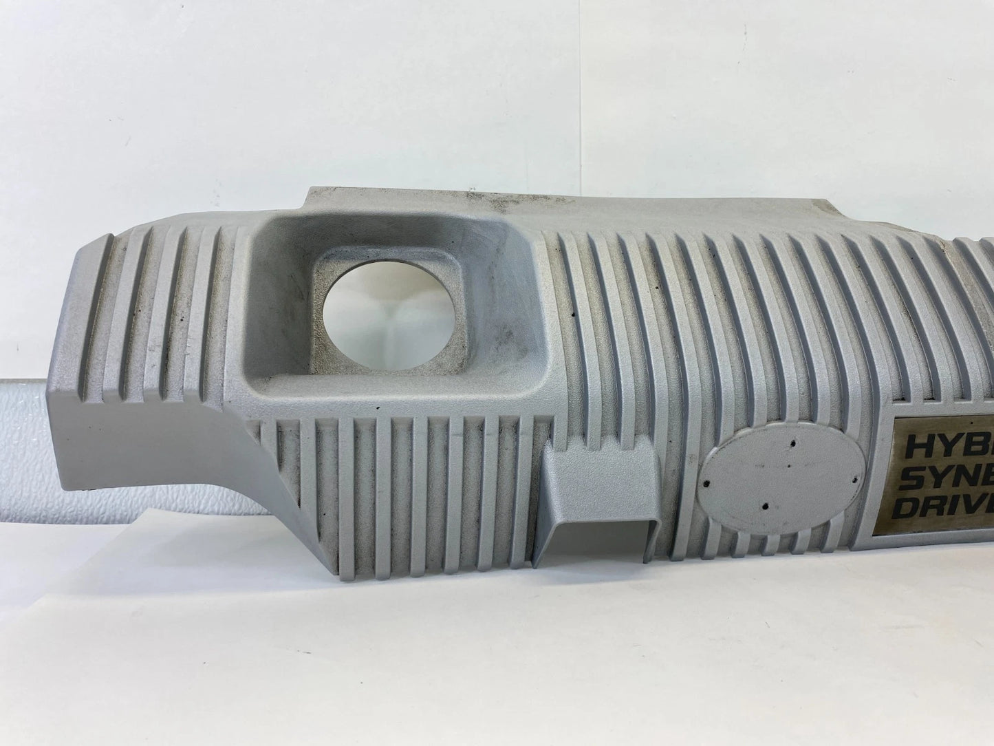 2010-2015 TOYOTA PRIUS ENGINE COVER HYBRID SYNERGY DRIVE OEM FACTORY 11212-37090