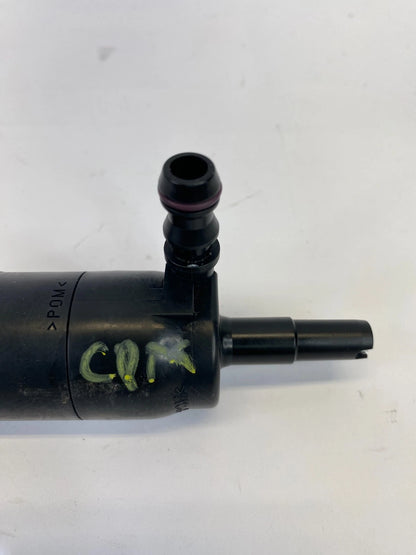 2009-2011 BMW 328I XDRIVE 07-11 328I WINDSHIELD WASHER FLUID PUMP 8377430-04 OEM