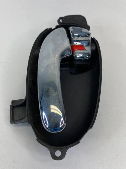 02-09 GMC ENVOY REAR LEFT BACK DRIVER SIDE INNER INTERIOR DOOR HANDLE 107502LH