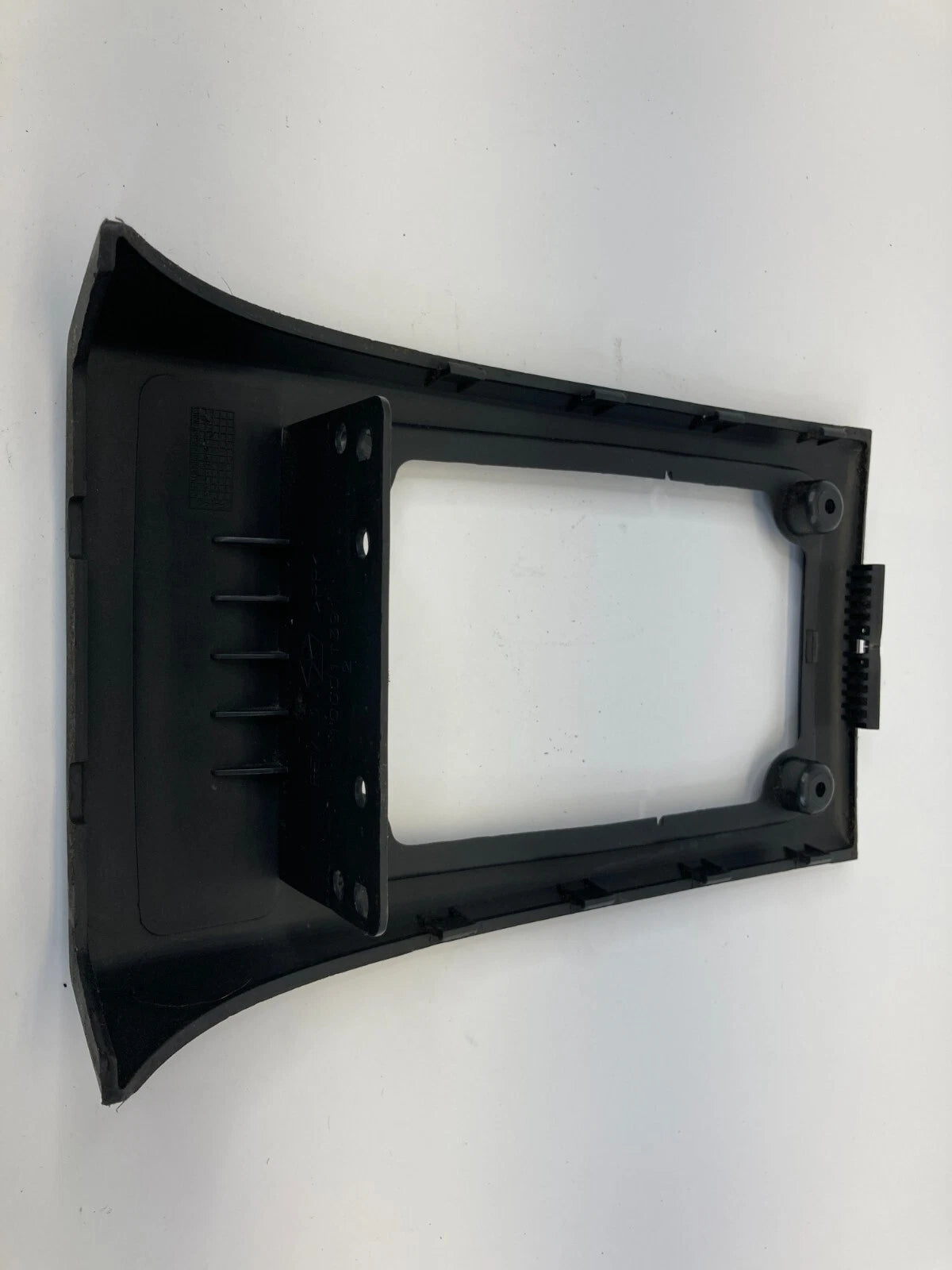 2009 2010 DODGE JOURNEY REAR CENTER CONSOLE POWER OUTLET TRIM BEZEL PANEL