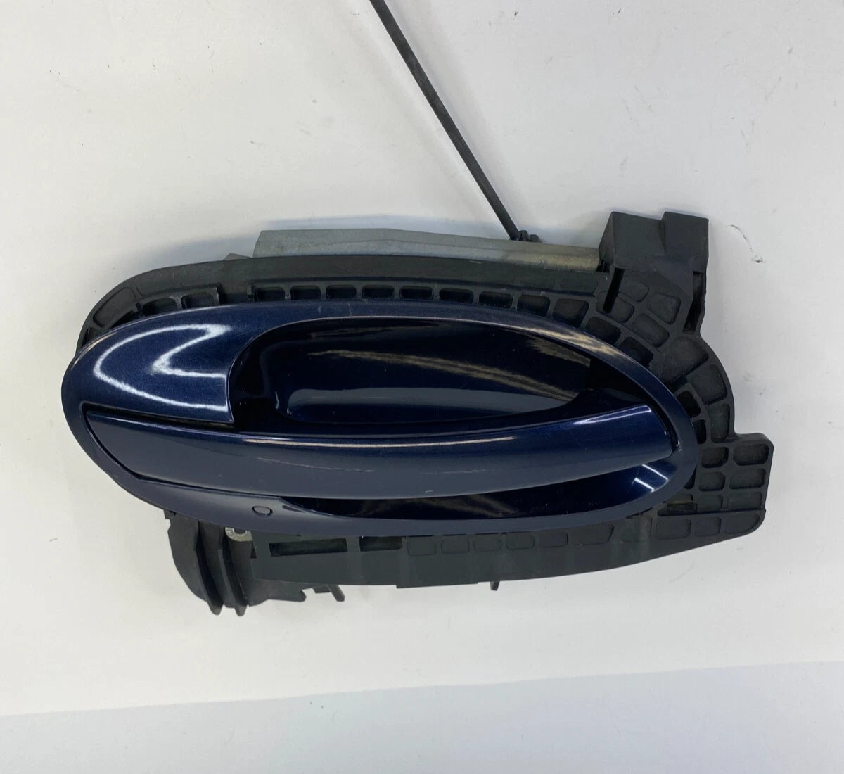 02-05 BMW 745I 745LI FRONT RIGHT PASSENGER SIDE EXTERIOR DOOR HANDLE 7013702 OEM
