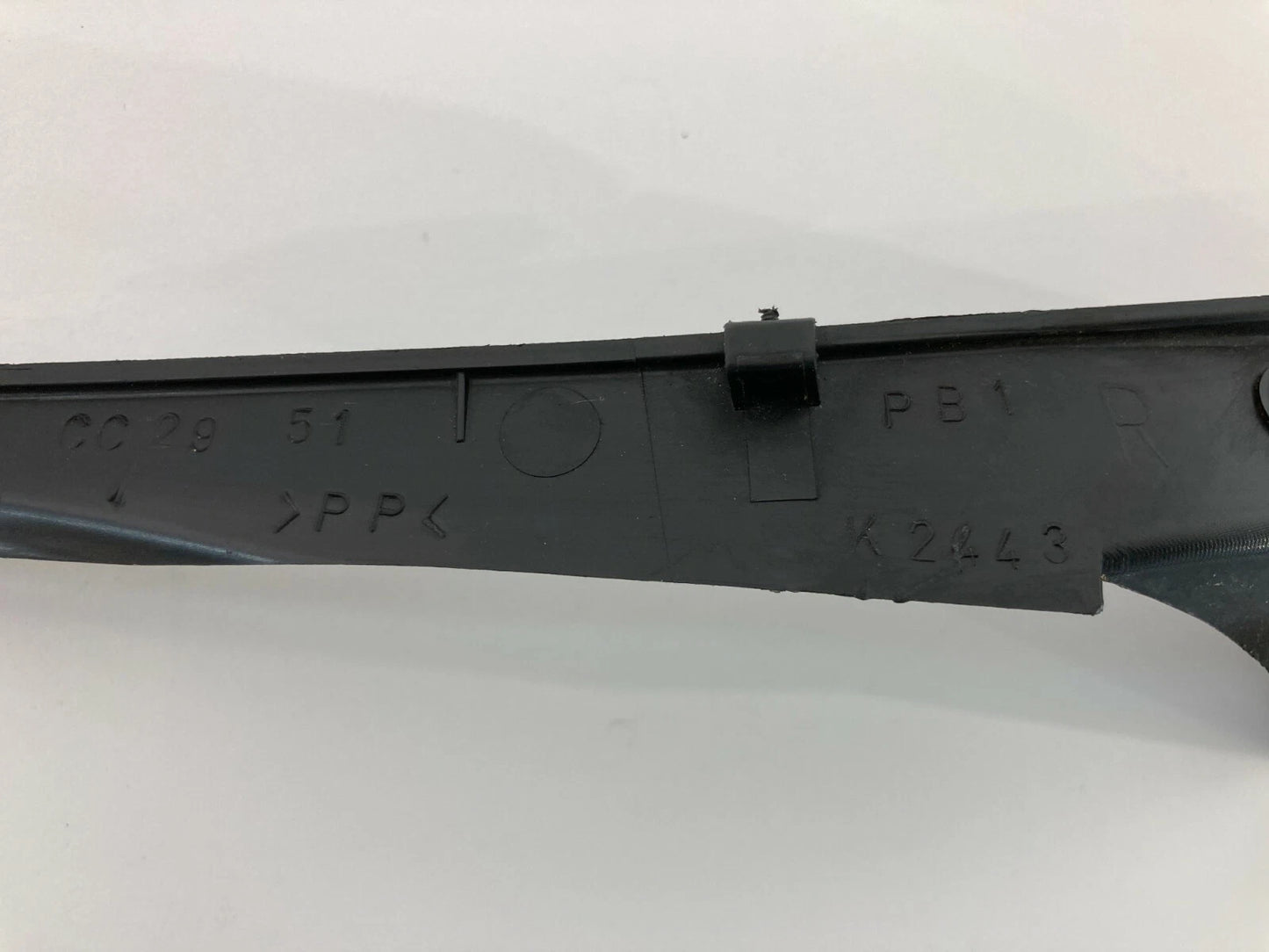 2006-2010 MAZDA 5 12-15 5 FRONT RIGHT PASSENGER WIPER MUD GUARD FENDER TRIM OEM