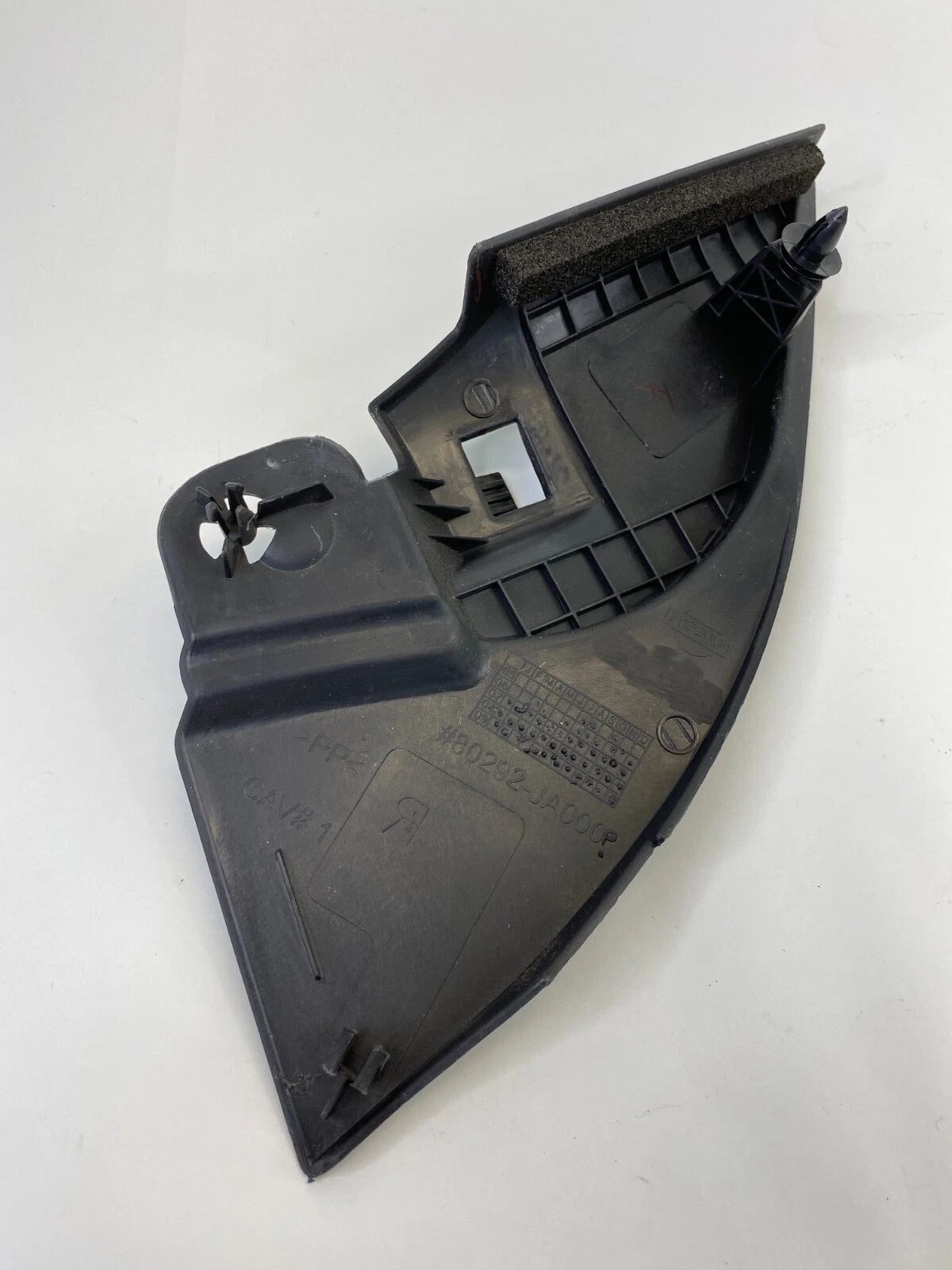 2007-2012 NISSAN ALTIMA SEDAN FRONT RIGHT INNER CORNER MIRROR COVER 80292-JA000