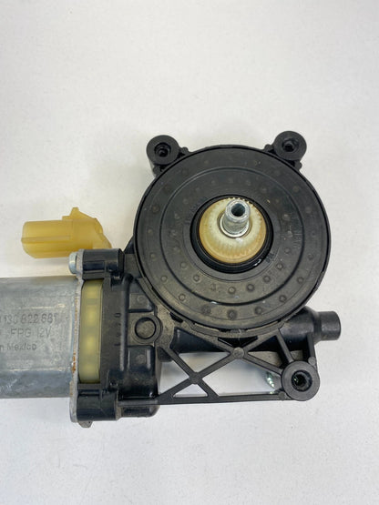 12-20 CHEVROLET SONIC REAR LEFT DRIVER SIDE POWER WINDOW 0130822681