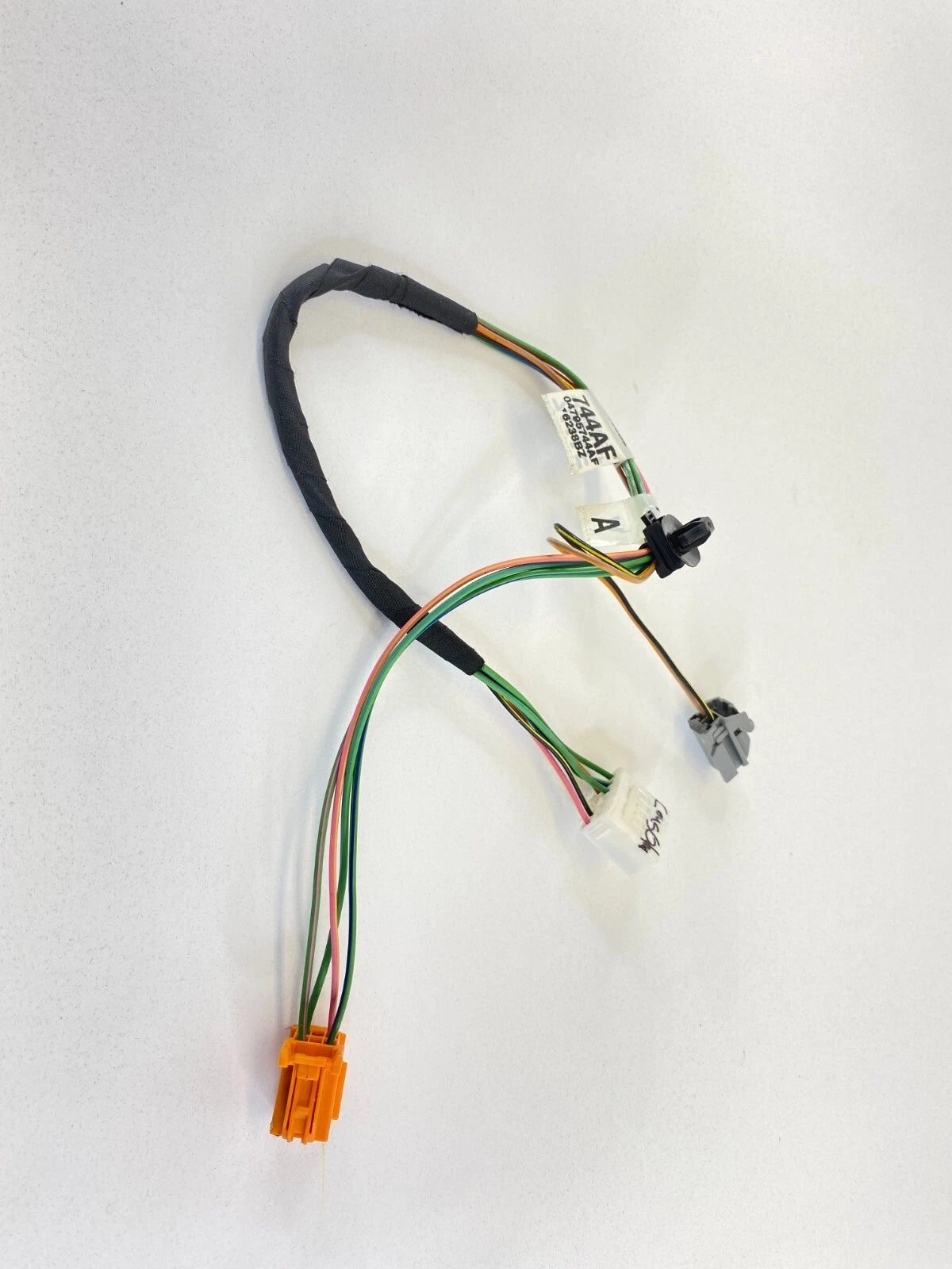 2010 2011 2012 DODGE CALIBER CENTER CONSOLE WIRE WIRING HARNESS CABLE 04795744AF