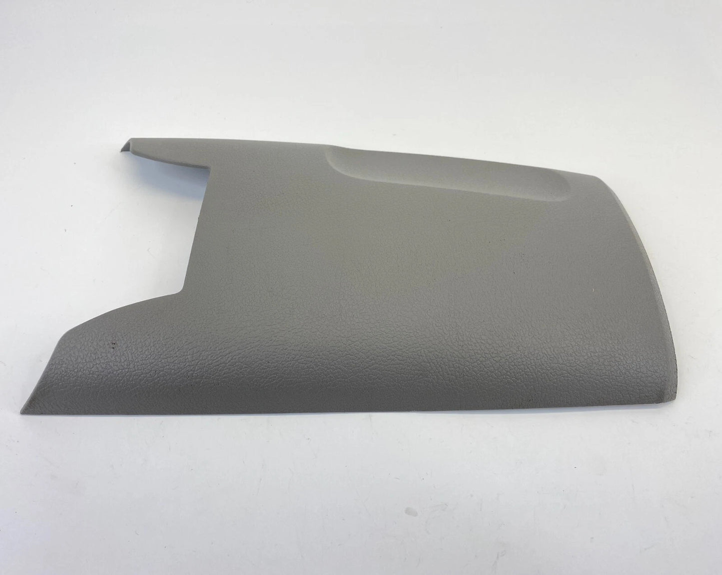 2006 2007 SATURN VUE FRONT CENTER CONSOLE PANEL TRIM COVER CAP 15827480 OEM