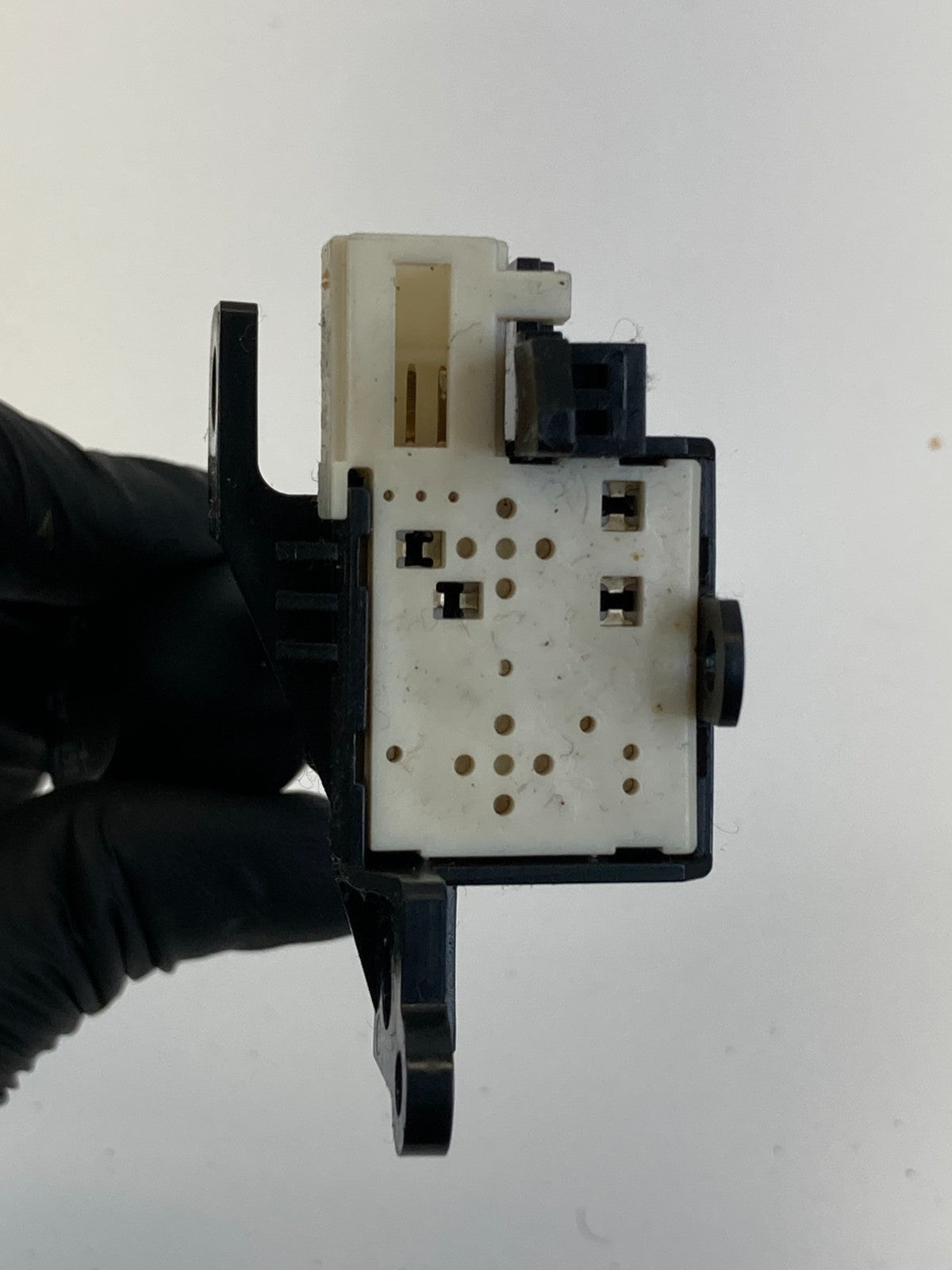 2004-2013 Toyota Highlander Set/Resume Speed Cruise Control Switch 18A174 OEM