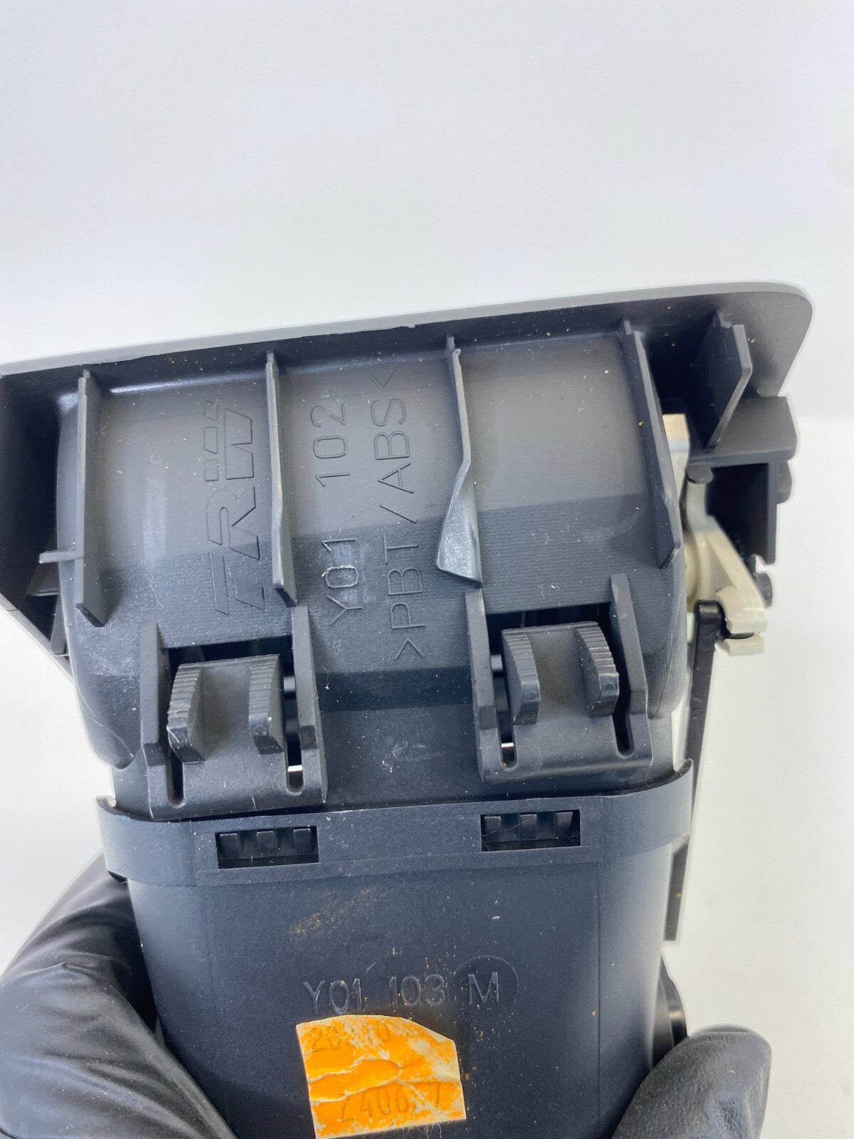 2004-2007 Volvo S40 Left Driver Side Dash AC Air Vent Grille Outlet OEM